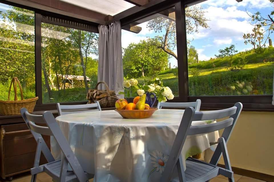 La Petite Maison Six Planes Eksteriør billede